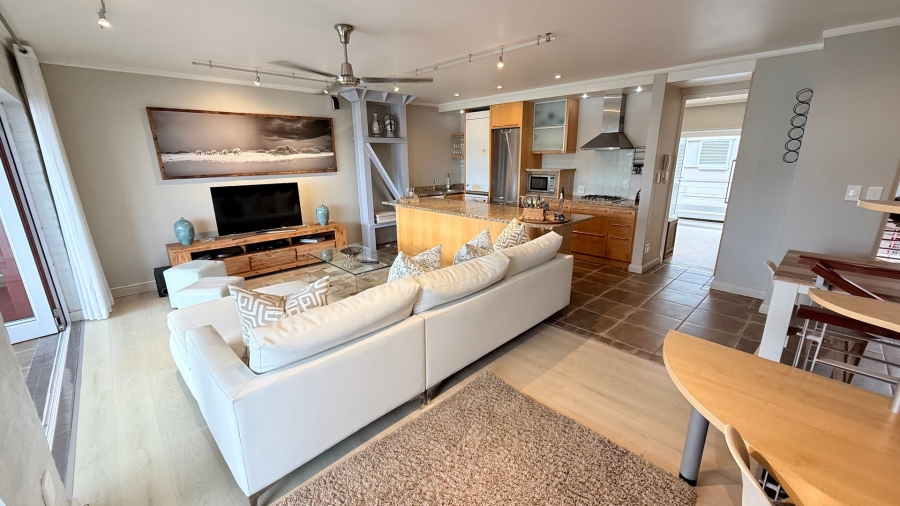 To Let 2 Bedroom Property for Rent in Thesen Islands Western Cape